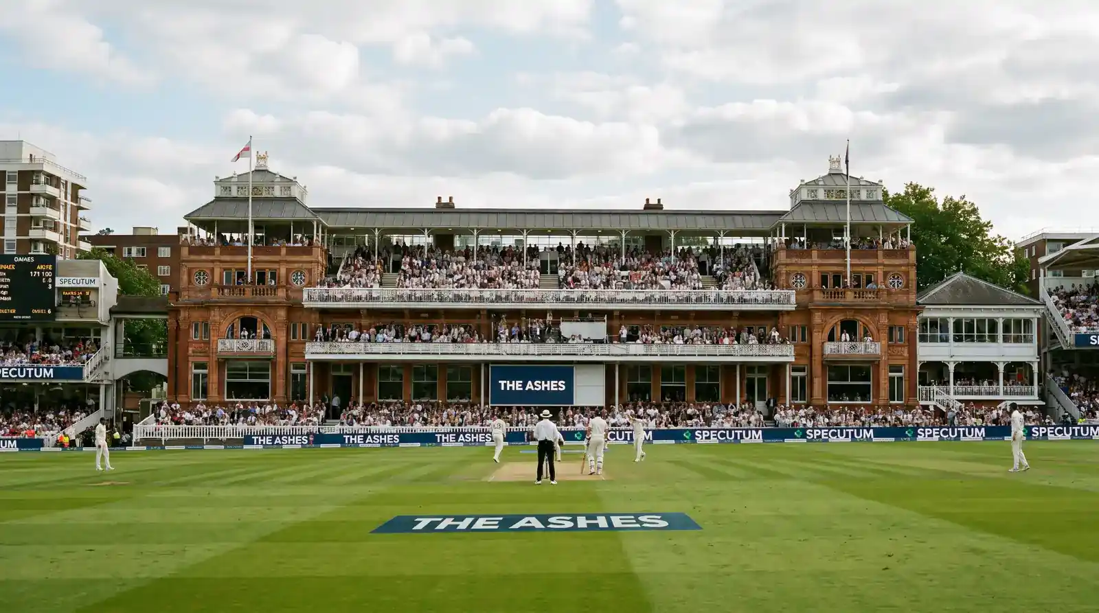 Lord's крикет стадион в Лондон по време на Ashes Test